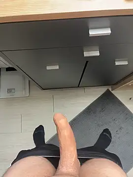 Mecchaud06 online show from February 8, 2026, 10:57 am