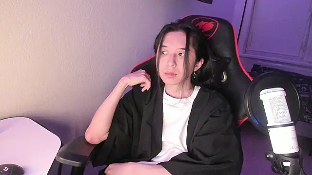 Snapshot of wexlee7 chatting on February 25, 2026, 10:53 pm wexlee7 online show from February 25, 2026, 10:53 pm