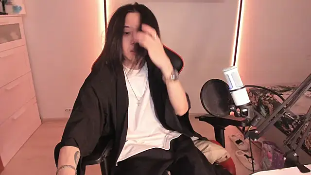 Snapshot of wexlee7 chatting on January 8, 2026, 12:27 am wexlee7 online show from January 8, 2026, 12:27 am