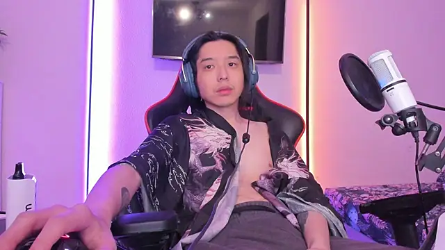 Snapshot of wexlee7 chatting on November 9, 2025, 12:47 am wexlee7 online show from November 9, 2025, 12:47 am