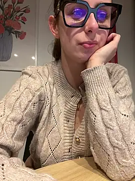 Snapshot of Hii_Lolla chatting on March 3, 2026, 4:58 pm Hii Lolla online show from March 3, 2026, 4:58 pm