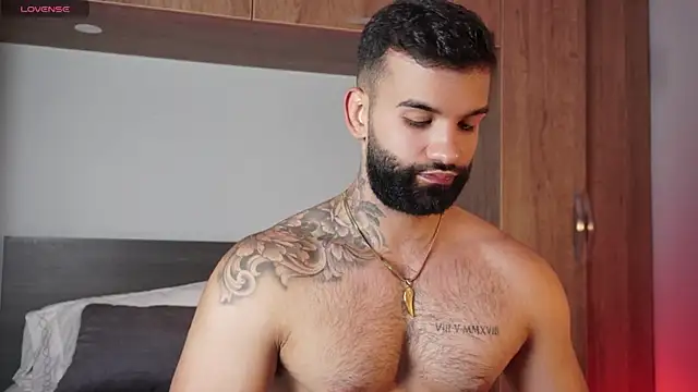 MarkHazze online show from September 29, 2025, 12:17 am