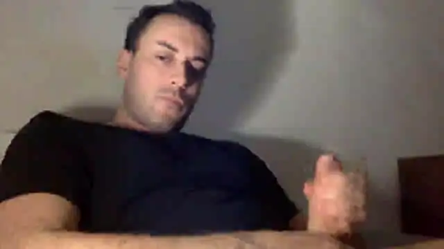 Snapshot of mainnrd chatting on December 15, 2025, 5:41 pm mainnrd online show from December 15, 2025, 5:41 pm