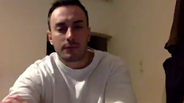 Snapshot of mainnrd chatting on November 25, 2025, 10:10 pm mainnrd online show from November 25, 2025, 10:10 pm