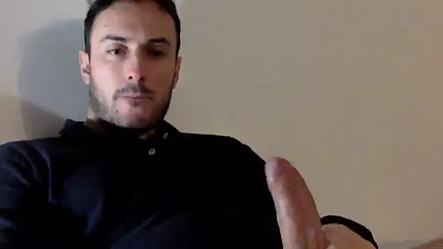 Snapshot of mainnrd chatting on January 28, 2025, 11:17 pm mainnrd online show from January 28, 2025, 11:17 pm