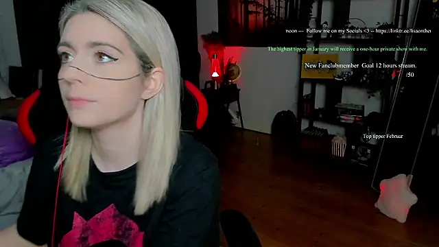 Lisaonthemoon online show from February 2, 2026, 4:28 pm