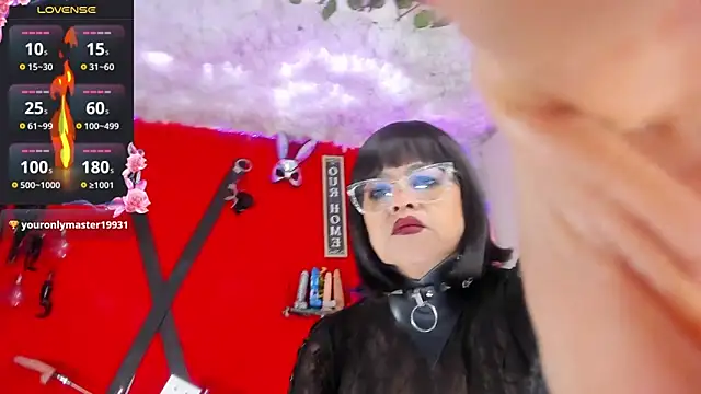 jena derboo online show from November 7, 2025, 10:20 am