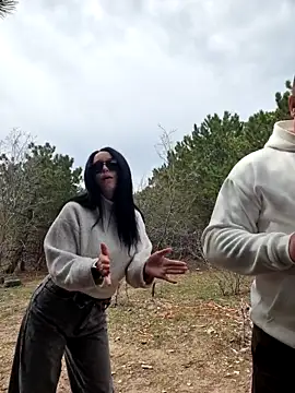 -Pupsiki- online show from April 3, 2026, 7:04 am