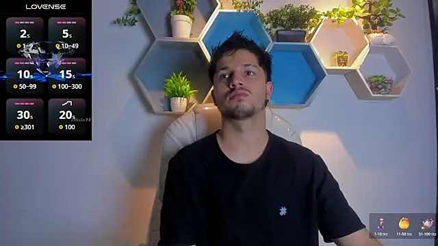 Snapshot of Issac_james_ chatting on February 26, 2026, 7:36 pm Issac james online show from February 26, 2026, 7:36 pm