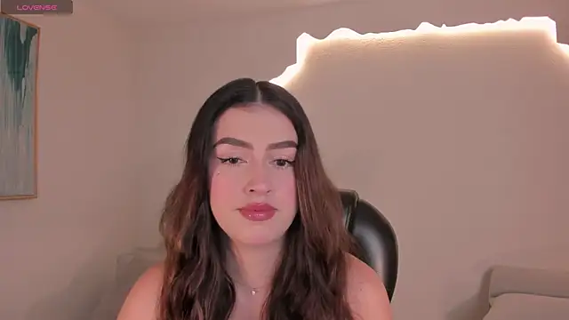 Snapshot of PaulinaSantos_ chatting on July 11, 2026, 7:58 pm PaulinaSantos online show from July 11, 2026, 7:58 pm