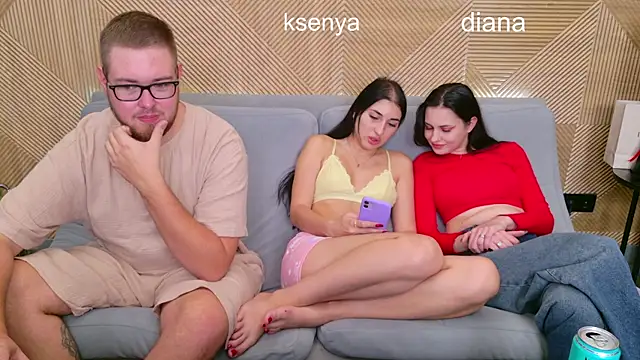 Ksenny online show from October 21, 2025, 11:31 am