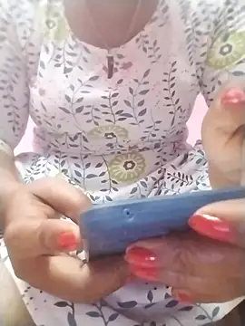 Tamilpriya46 online show from February 12, 2025, 8:06 am