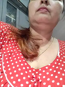 Snapshot of Dianaa9 chatting on March 13, 2025, 7:20 am Dianaa9 online show from March 13, 2025, 7:20 am
