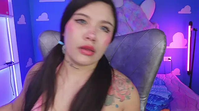 miss keisi online show from February 23, 2026, 6:08 pm