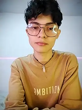 Snapshot of Dmitri_Aksnes chatting on November 21, 2025, 11:59 pm Dmitri Aksnes online show from November 21, 2025, 11:59 pm