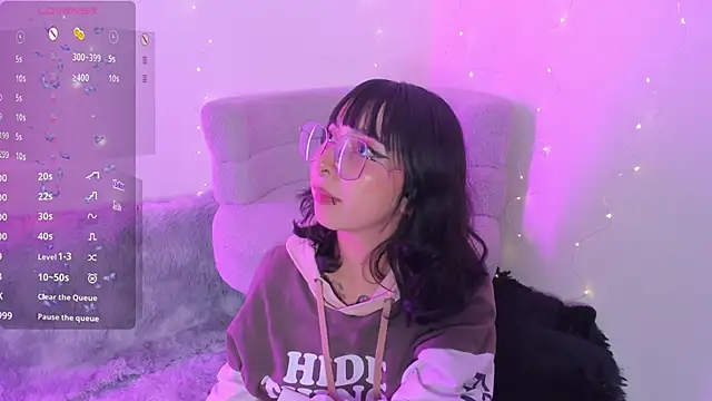 Snapshot of arysUwU chatting on February 3, 2026, 6:40 am arysUwU online show from February 3, 2026, 6:40 am