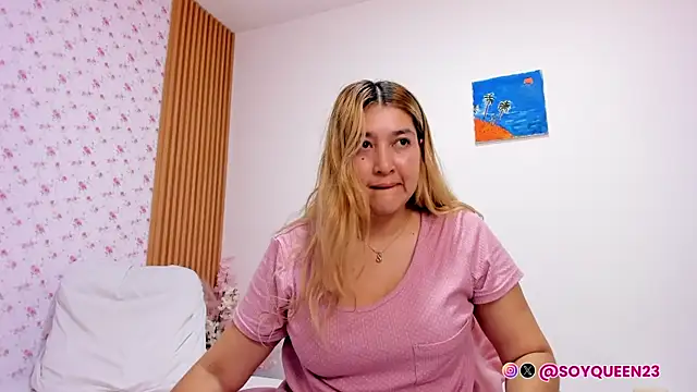 Snapshot of Soyqueen chatting on February 12, 2026, 10:59 am Soyqueen online show from February 12, 2026, 10:59 am