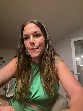 Snapshot of Lady_Knaller chatting on May 25, 2026, 7:34 pm Lady Knaller online show from May 25, 2026, 7:34 pm