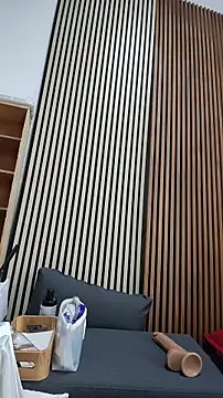 Deisy Torres online show from October 25, 2025, 9:59 pm