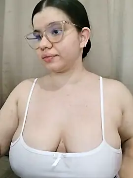 Danzel1105 online show from November 16, 2025, 3:00 am