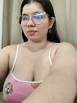 Snapshot of Danzel1105 chatting on February 28, 2026, 11:26 pm Danzel1105 online show from February 28, 2026, 11:26 pm