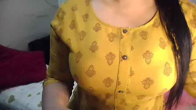 Snapshot of Trezza chatting on June 13, 2026, 10:19 pm Trezza online show from June 13, 2026, 10:19 pm