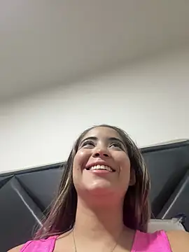 Snapshot of ScarlettAndClark chatting on February 11, 2026, 2:22 am ScarlettAndClark online show from February 11, 2026, 2:22 am