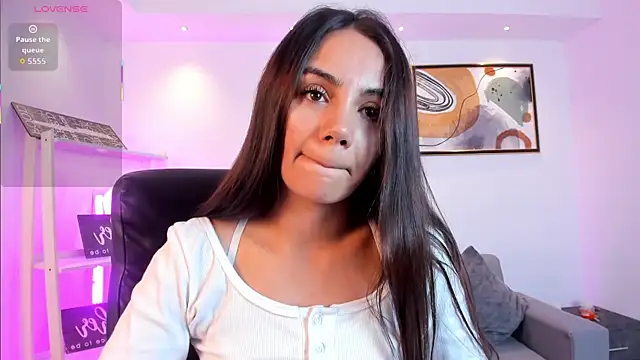 martina mancini online show from May 27, 2026, 12:34 pm