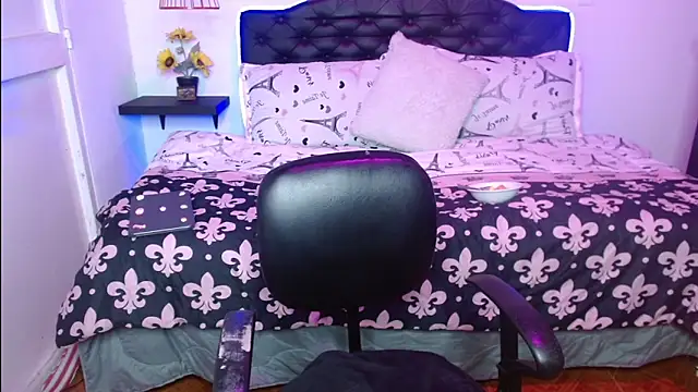 Dominik girl online show from February 22, 2026, 9:49 pm