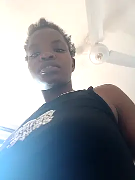 hotgal1112 online show from November 12, 2025, 9:13 am