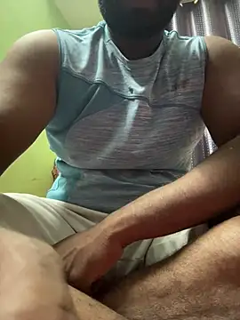 Handsomehunk 4U online show from February 2, 2025, 8:13 am