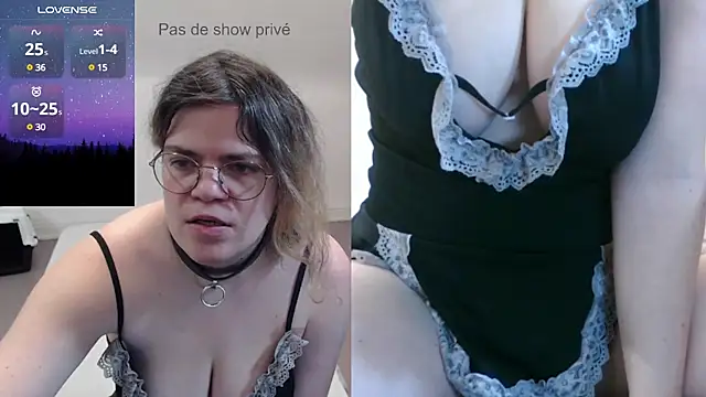 Ori Slave online show from December 8, 2024, 8:04 pm