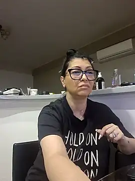 Milf Abigail online show from September 20, 2025, 3:33 am