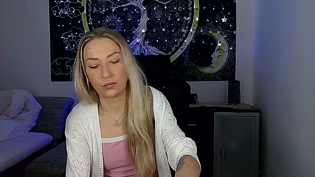 SexxyLiviaa online show from February 7, 2026, 12:40 am