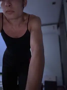 BodyandlegginLover online show from November 13, 2025, 6:17 am