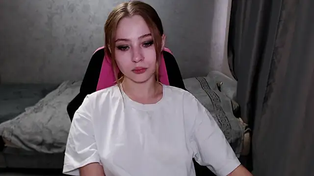 Snapshot of Tessa_Walker chatting on July 30, 2026, 9:41 am Tessa Walker online show from July 30, 2026, 9:41 am