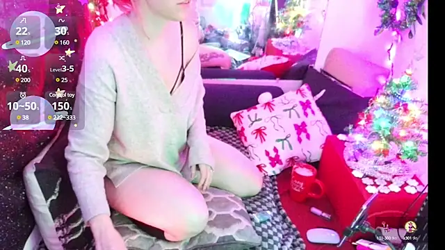 EverlyEster online show from December 5, 2024, 4:15 am