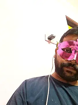 Snapshot of GlassBarge9 chatting on January 13, 2026, 3:38 pm GlassBarge9 online show from January 13, 2026, 3:38 pm