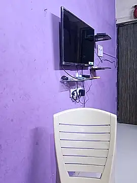 Snapshot of GlassBarge9 chatting on March 22, 2025, 12:14 pm GlassBarge9 online show from March 22, 2025, 12:14 pm