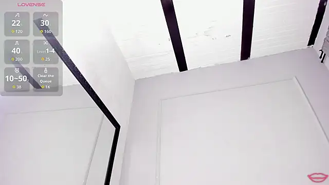 BrianaHazel online show from April 17, 2026, 7:49 pm