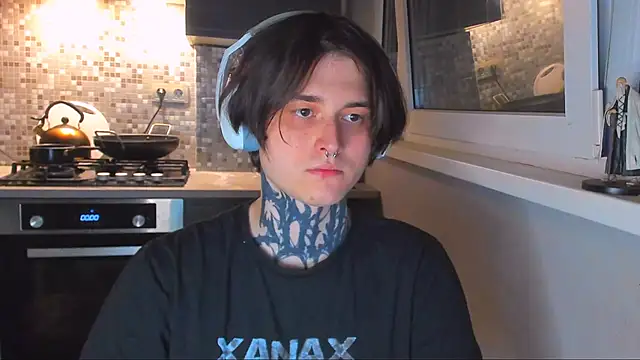  torfin  online show from March 26, 2026, 11:57 pm