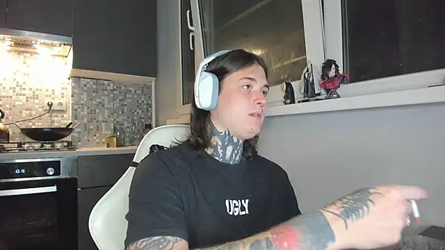 Snapshot of _torfin_ chatting on February 20, 2025, 5:52 pm torfin online show from February 20, 2025, 5:52 pm