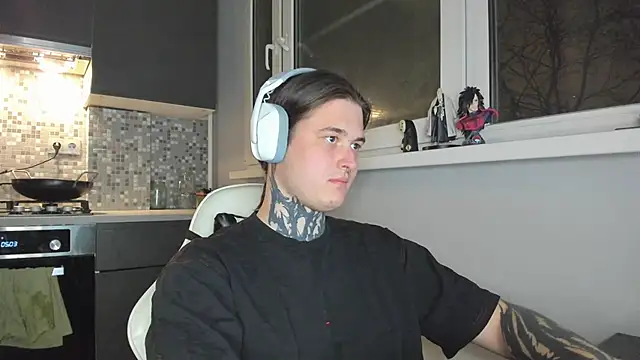 Snapshot of _torfin_ chatting on February 24, 2025, 6:04 pm torfin online show from February 24, 2025, 6:04 pm