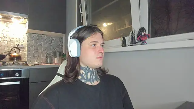 Snapshot of _torfin_ chatting on March 8, 2025, 3:28 am torfin online show from March 8, 2025, 3:28 am