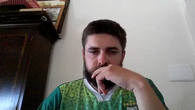 Dat1994 online show from February 5, 2025, 4:25 pm