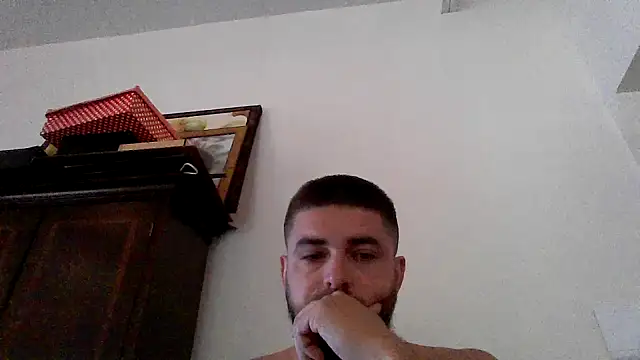 Dat1994 online show from February 12, 2025, 11:18 am