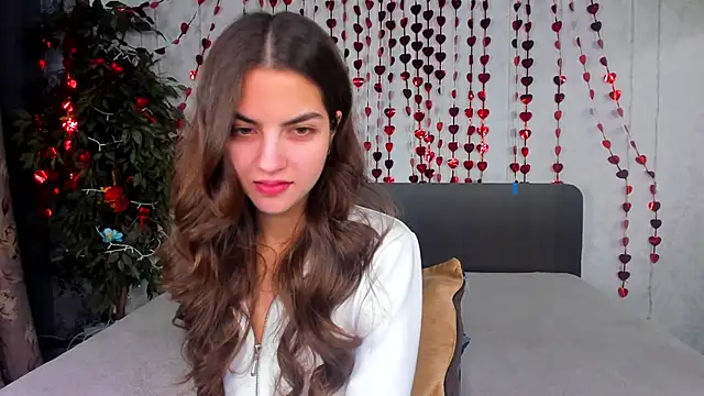 Milana Crystal  online show from February 20, 2026, 8:16 am