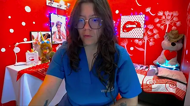 crazylatina  online show from March 18, 2025, 1:35 am