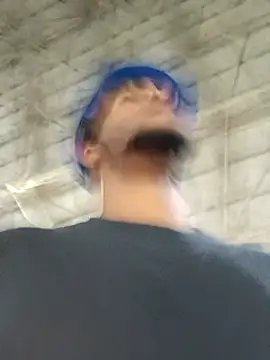 lapercataa online show from March 19, 2025, 4:47 am