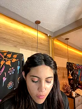 Cori Paige online show from October 5, 2025, 12:56 am